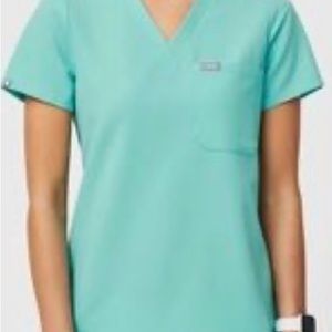 Figs Aqua Scrub Top